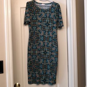 SOLD - LulaRoe Julia dress size small w/ OS leggings